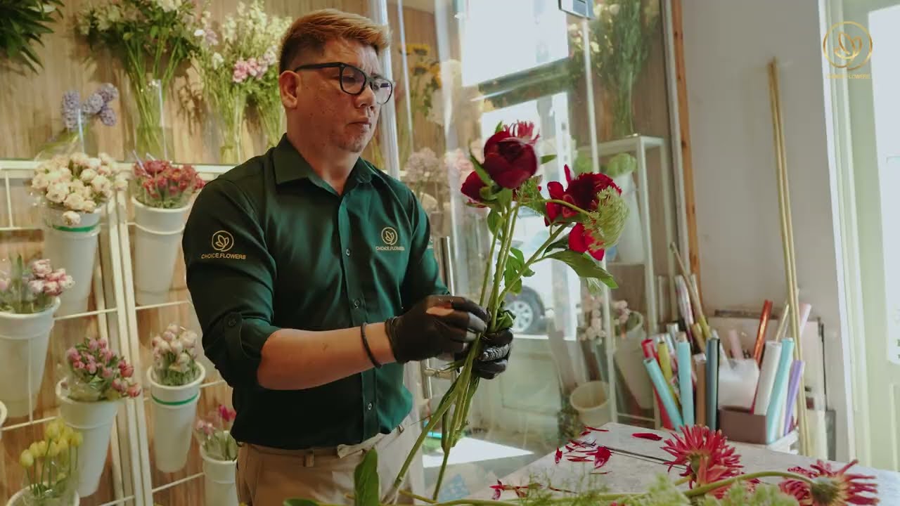 Floral Magic: Behind the Scenes | choice flowers making broll